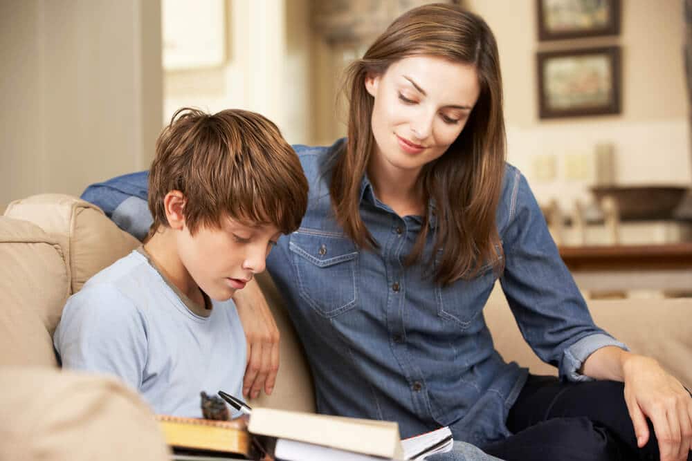 Como lidar com a reprovação escolar do meu filho?